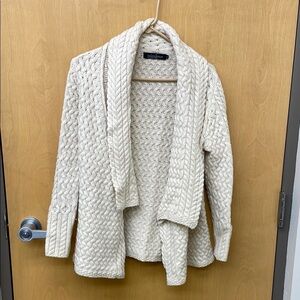 Irelandseye  Women's Cream Cable Knit Sweater